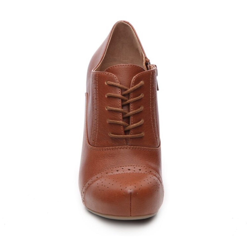 Crown Vintage TESSFORD Platform Pump - Picture 2 of 4